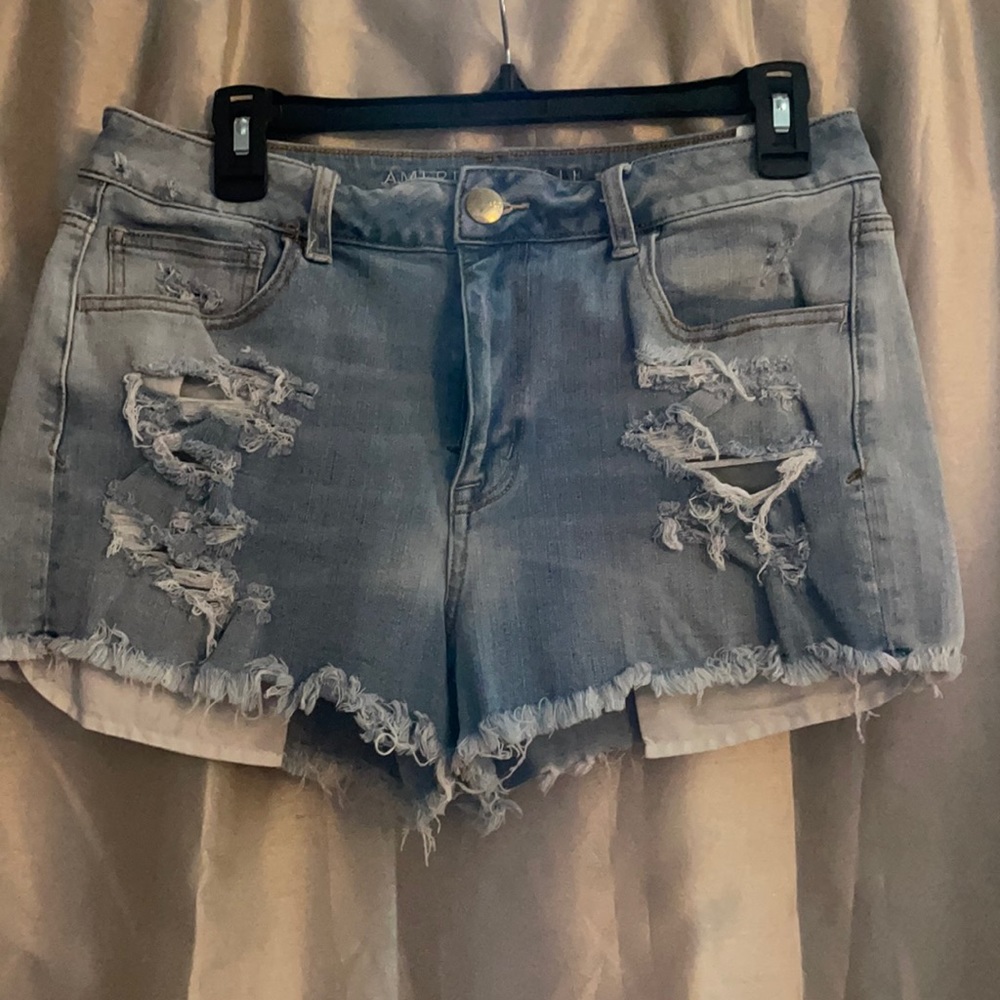 American eagle short